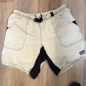 Men's Zoic Shorts in Beige and Black size large